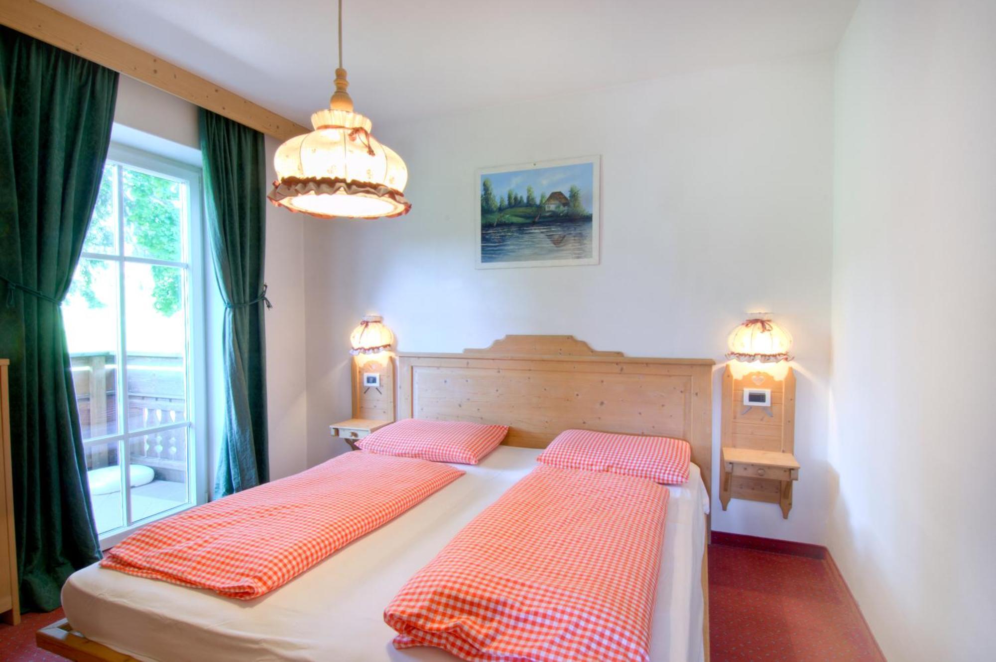 Residenz Am Kaiserweg Longostagno Bagian luar foto