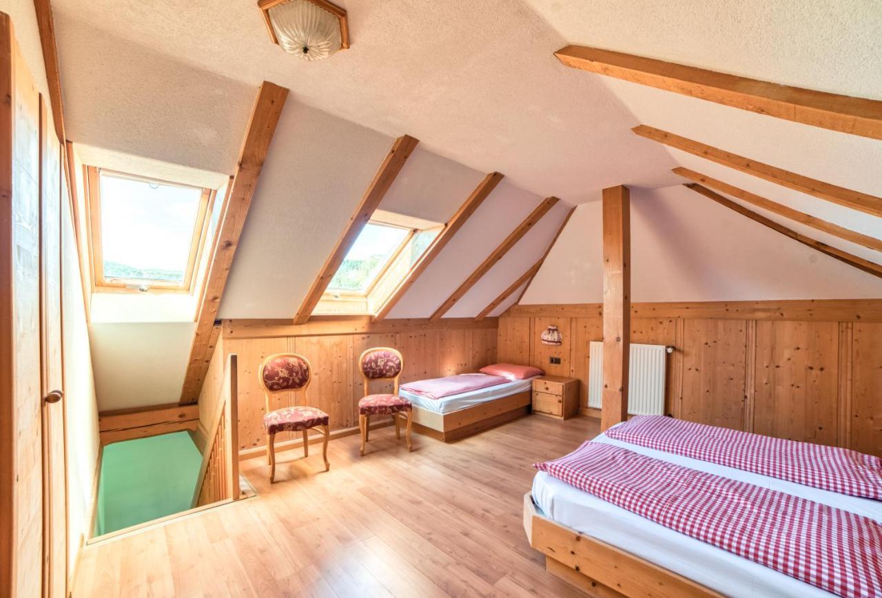 Residenz Am Kaiserweg Longostagno Bagian luar foto